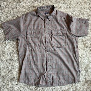 Patagonia Men's Nylon Snap Short Sleeve Button Down Shirt